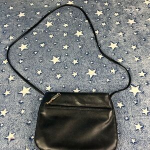 Giani Bernini Classic Black Shoulder Bag
